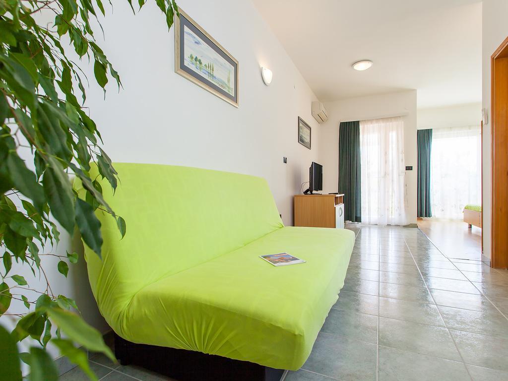 Apartments Villa Brioni I Fažana Kamer foto