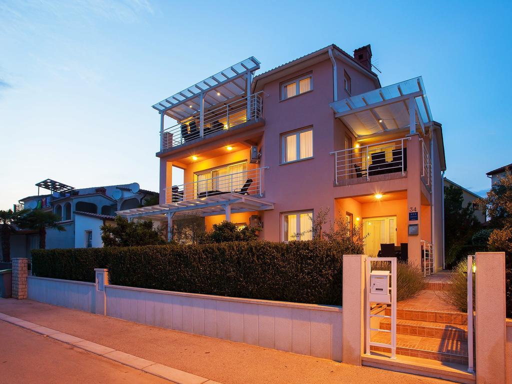 Apartments Villa Brioni I Fažana Buitenkant foto