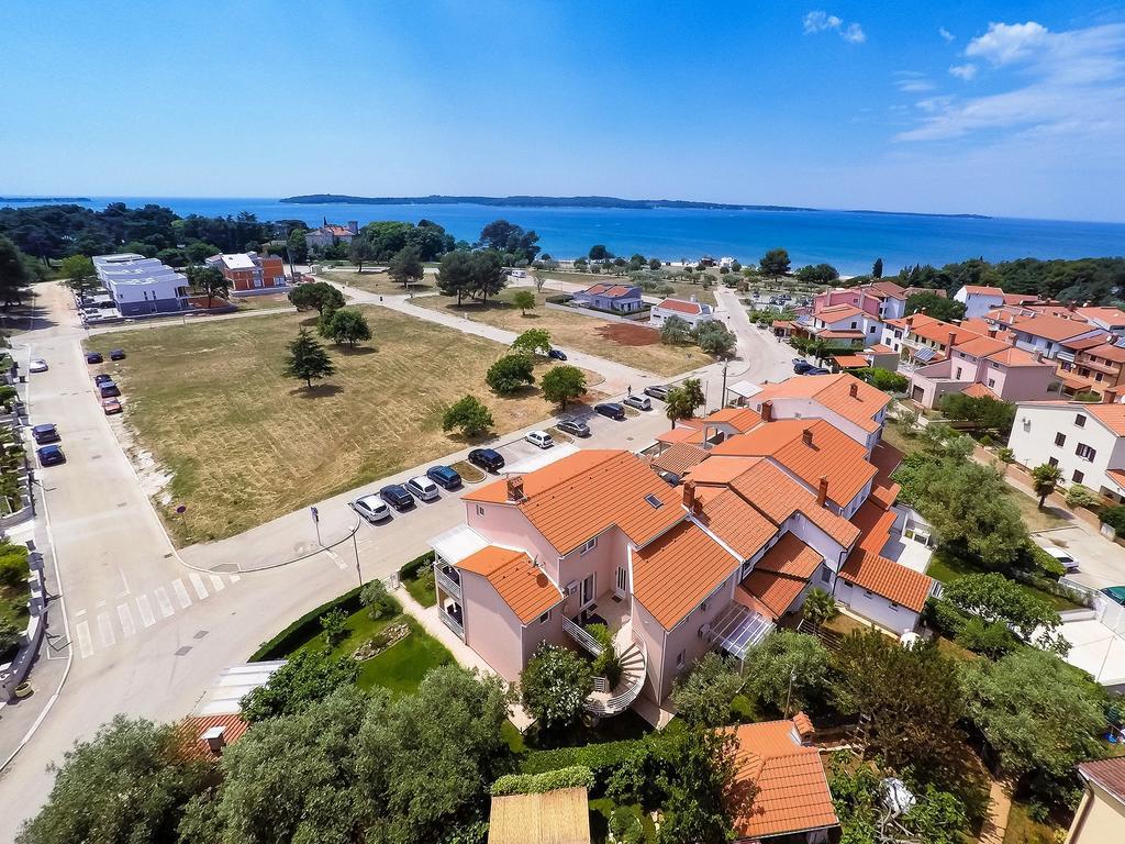 Apartments Villa Brioni I Fažana Buitenkant foto