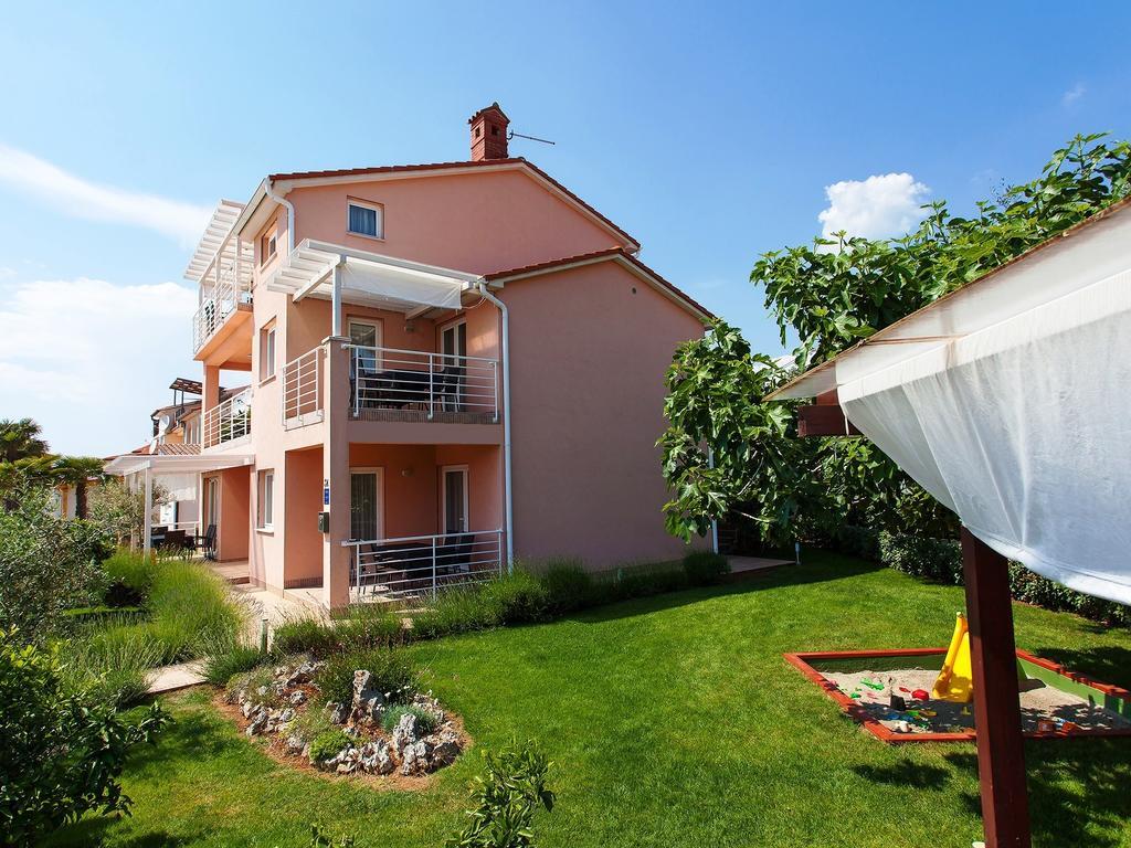 Apartments Villa Brioni I Fažana Buitenkant foto