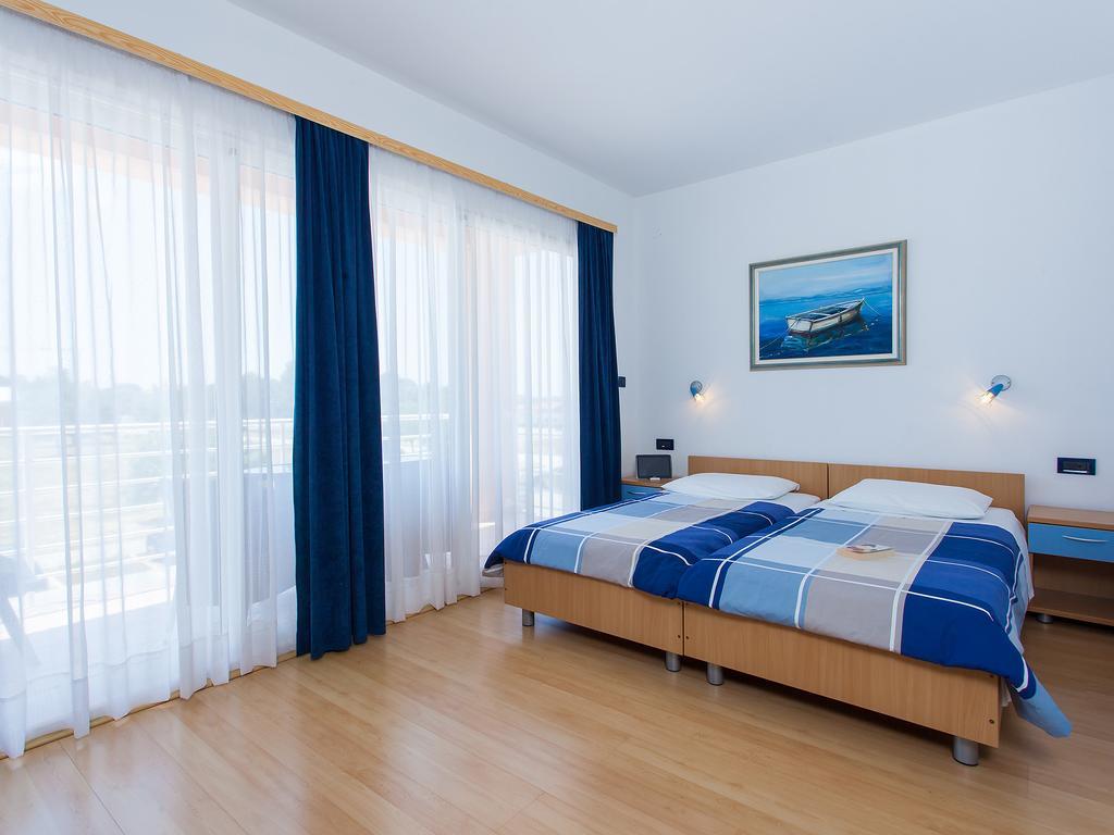 Apartments Villa Brioni I Fažana Buitenkant foto