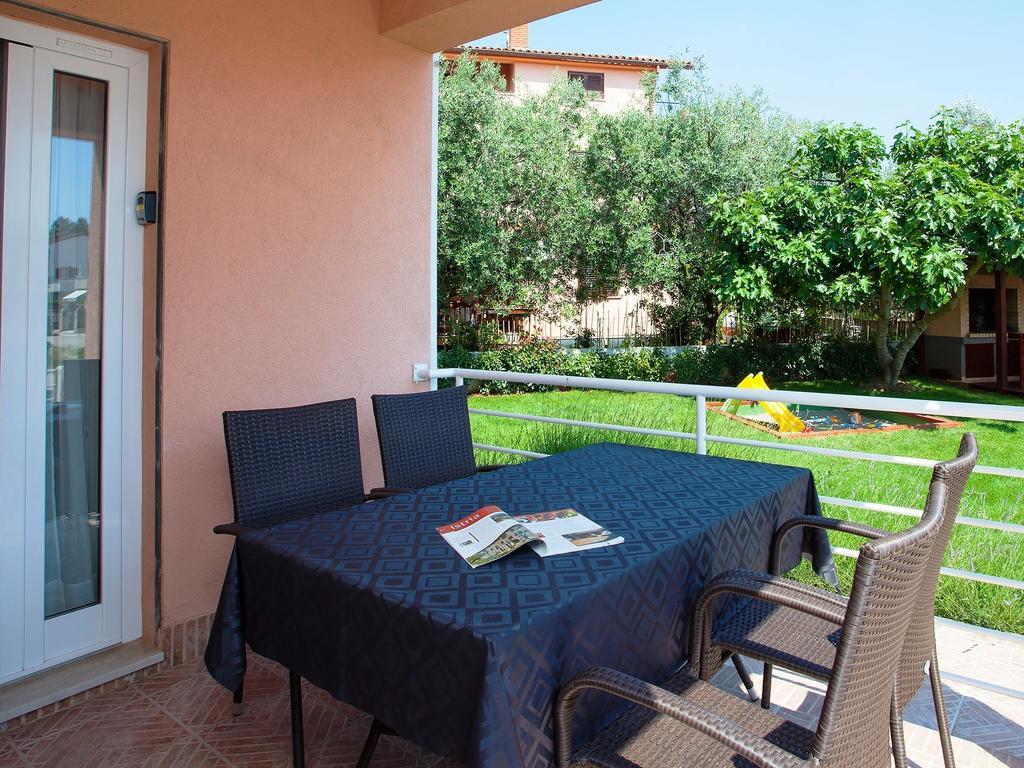 Apartments Villa Brioni I Fažana Buitenkant foto